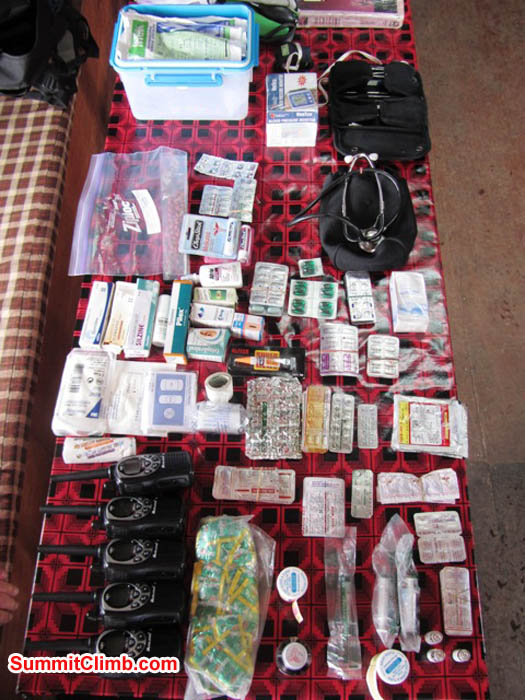 Team medical kit. Photo Mark van 't Hof.