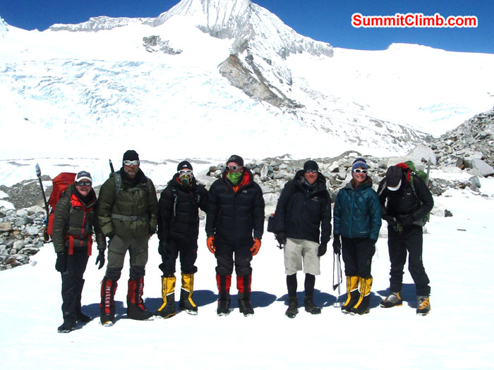Team at ABC Cho Oyu. Photo Christina Kristensen