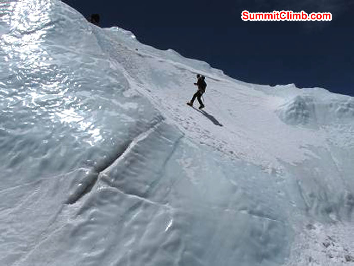 John rappelling down. Photo John Martersteck John rappelling down. Photo John Martersteck