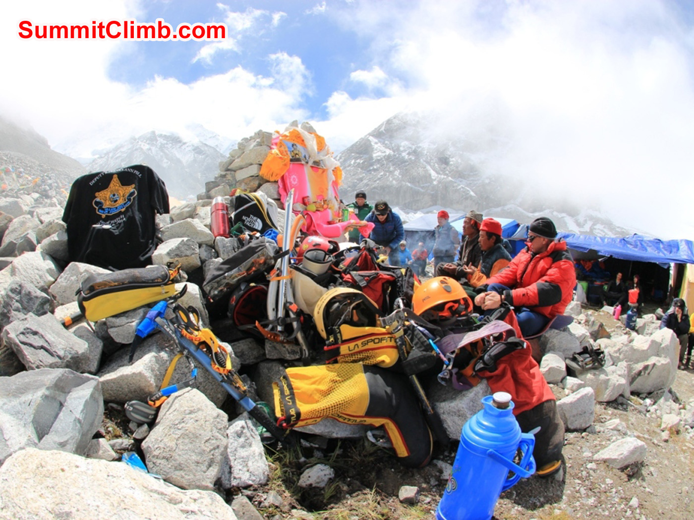 Puja Ceremony . Foto by Christoph