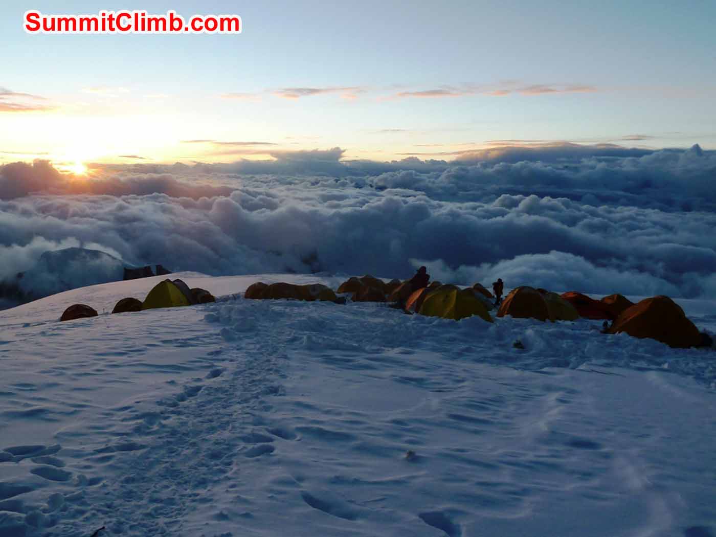 Beautiful sunset over camp 2. Marina Cortes Photo