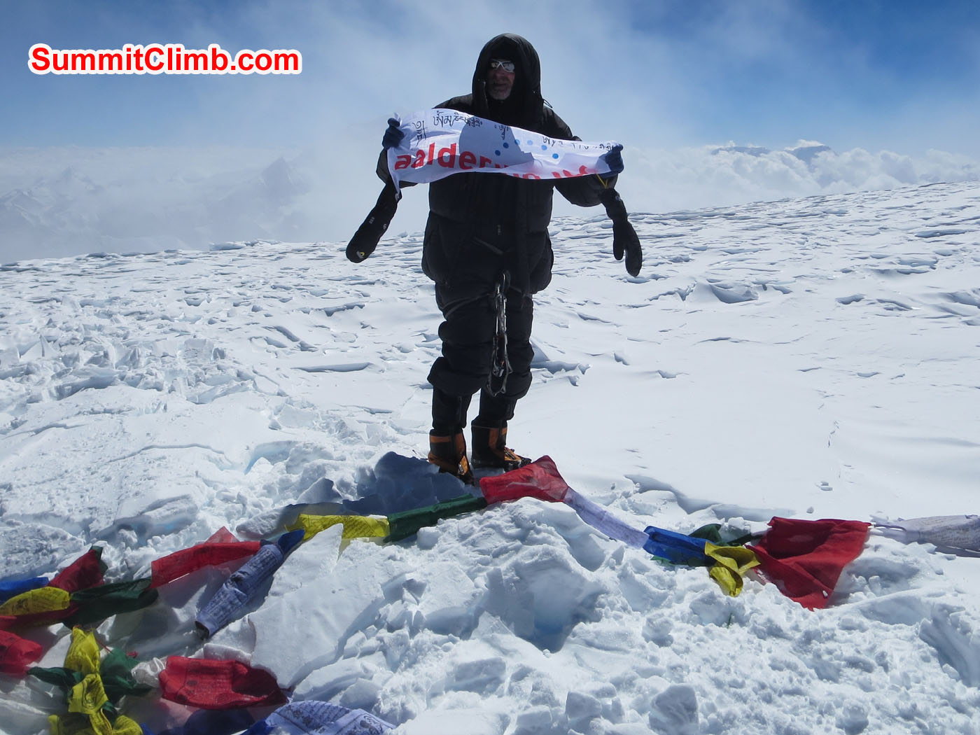 Andre Aaldering, Summit of Cho Oyu, 29 September. Hup Hup Team Holland. Allen Barclay Photo