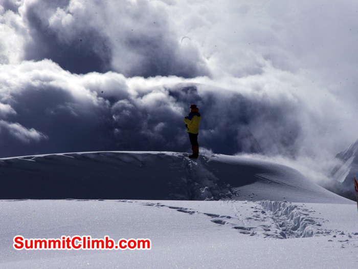 Early morning at camp 1.5. Photo Detlef Buckwitz