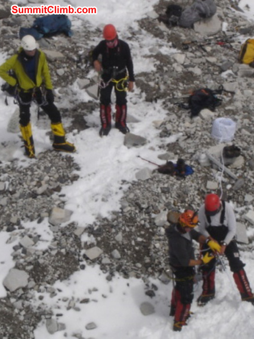 James and Dan roping up while JJ and Matti look on. Jangbu Sherpa