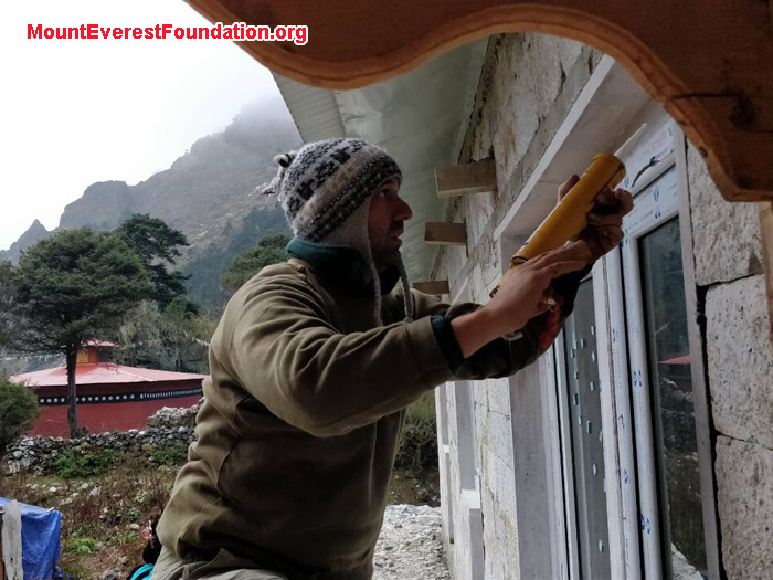 Enjoying day with Deboche team with Future monk