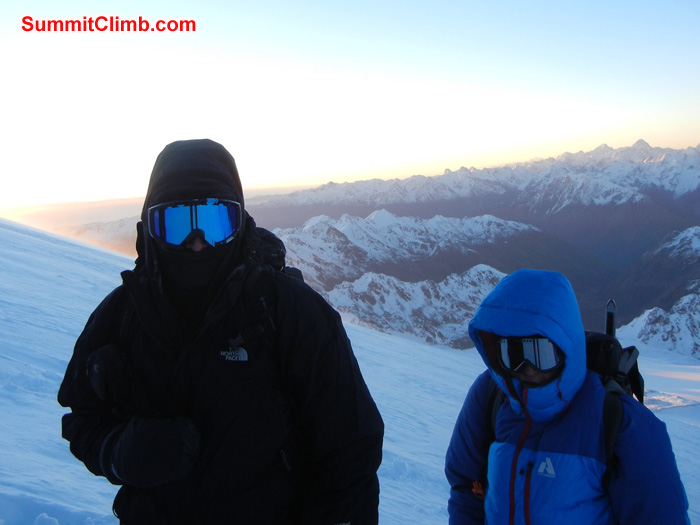  Dan and Ryan on summit push at dawn