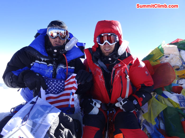 Summit Photo of David Roskelly & Steve Pearson - Photo  David Roskelly