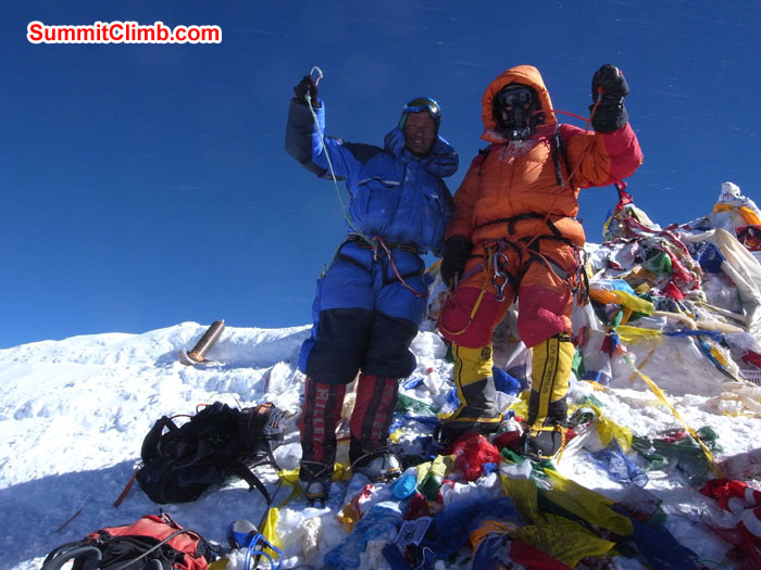 Summit of Everest by Urs. Photo Urs