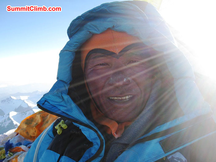 Jangbu Sherpa on his 14th summit of Everest. Photo by Scott Smith. Jangbu Sherpa on his 14th summit of Everest. Photo by Scott Smith.