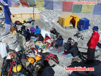 everest climb, thukla