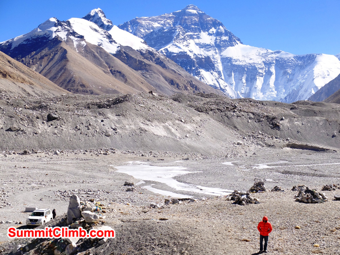 Its just a few hours drive from our Everest storeroom to Base Camp. Tenji on lower right, Norbu's car on lower left