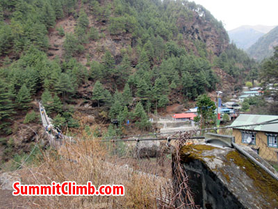 everest climb, suspension bridge