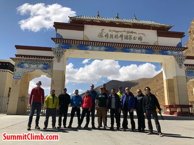 everest climb meeting