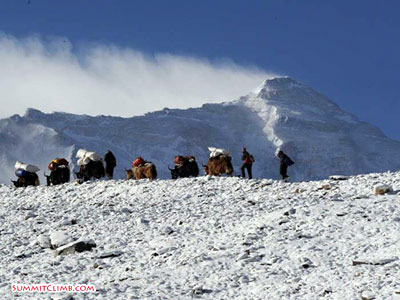 everest climb New tingri