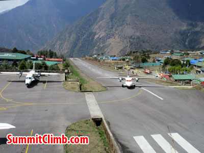 everest climb, lukla airport