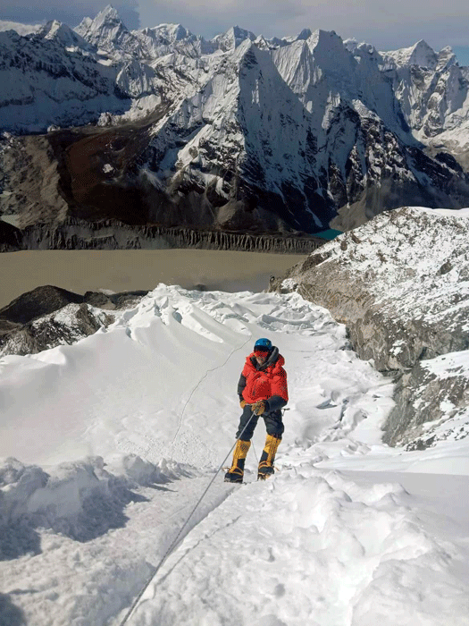 Assemble after succesful summit