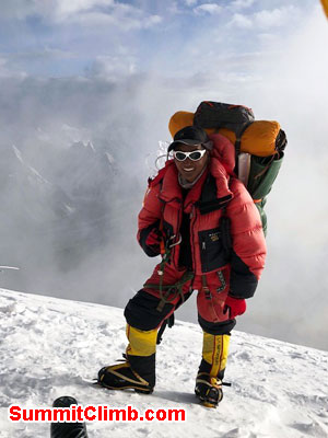 Ang Dorje Sherpa arriving into camp 3