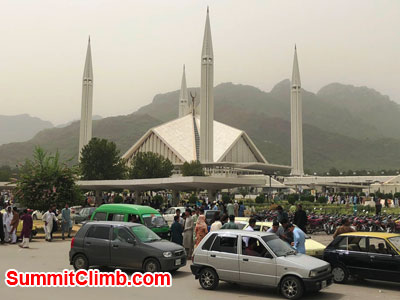 Metro bus in Islamabad