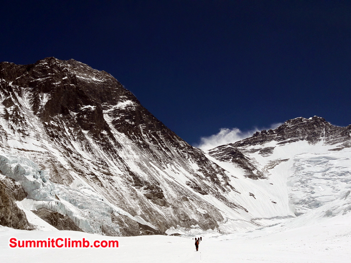 Between Camp 1 and 2