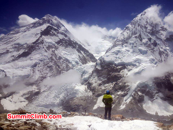 Member enjoying everest ridge and Lhotse and Nuptse too.