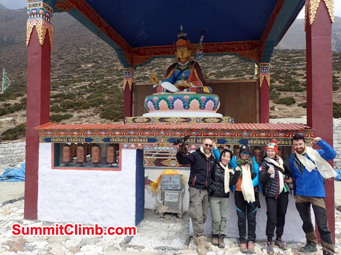 Everest Glacier team and Everest Team members