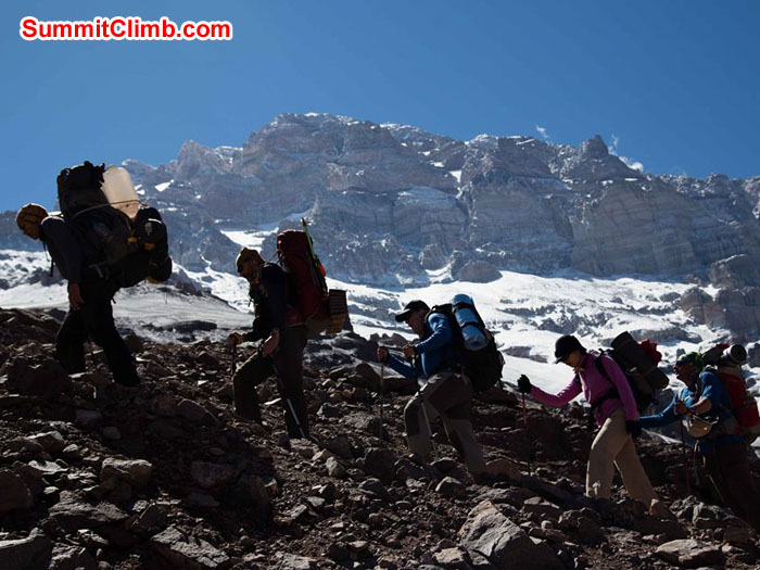 Way to camp 1 - Photo Ashok Tripathi Way to camp 1 - Photo Ashok Tripathi