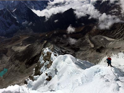 climbers on the musroom ridge