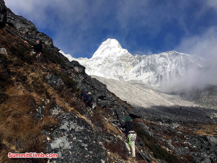 climbing team member