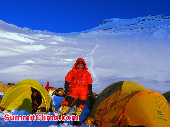 Morning at camp 2. Photo Claas