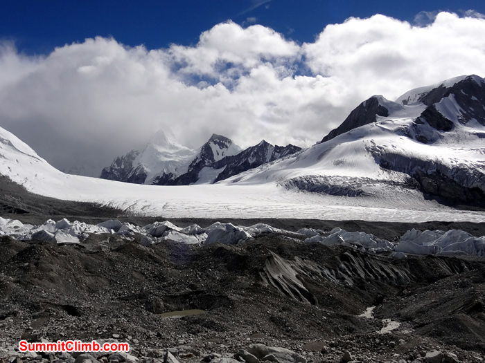 cho oyu mountain views