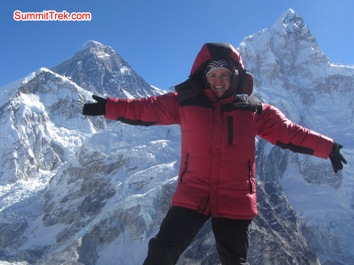 Aless enjoying in Kala Patar. Photo Aless