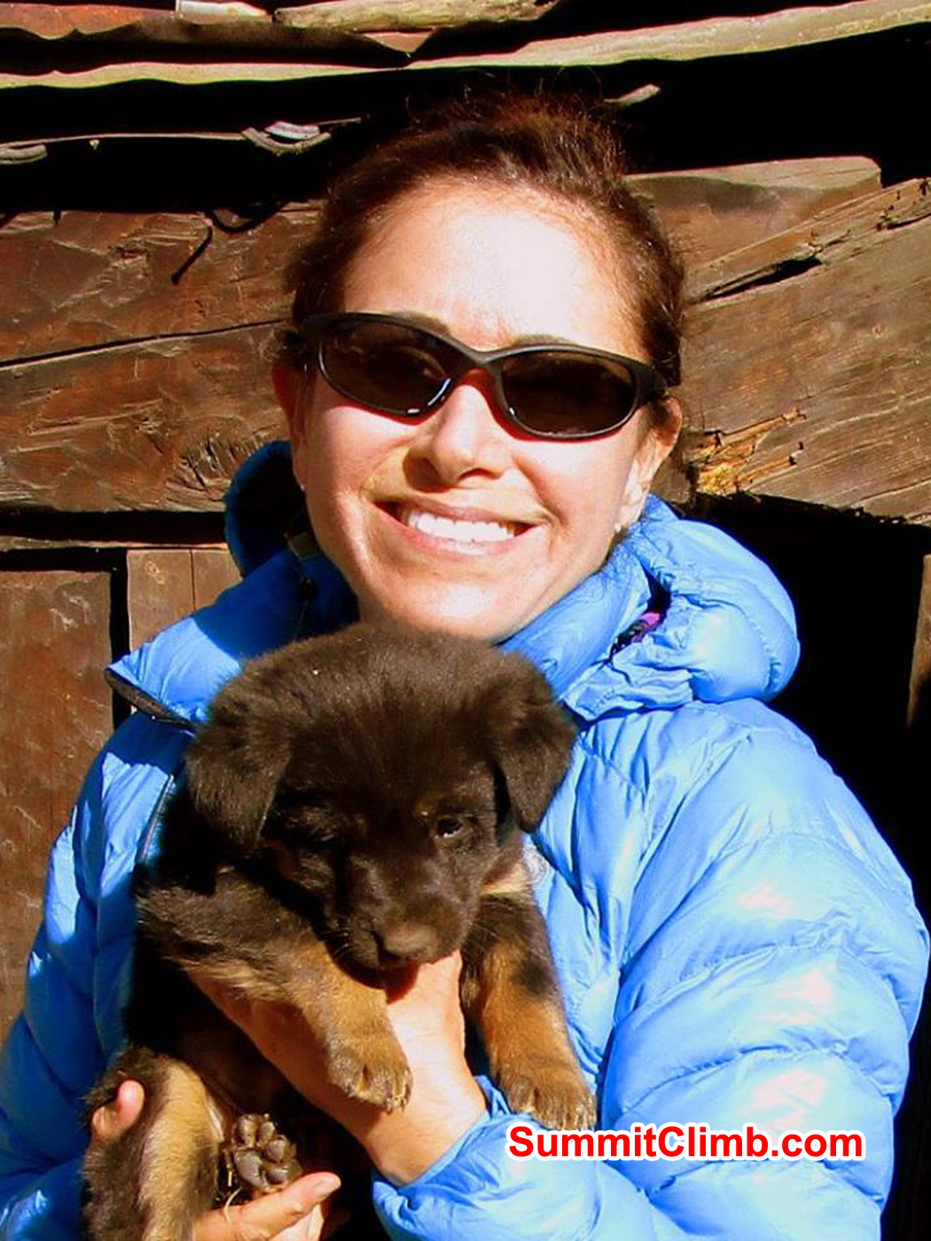 Another random pup. This one must have been 6wks old. There was a whole litter. One of them tried to steal my walking pole! I wanted to take them all home. Photo Meryl Lipman