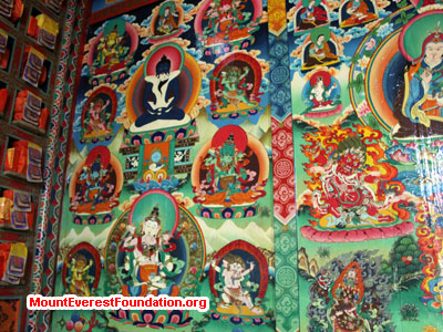 nepal volunteer trek, monastory room