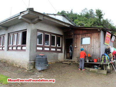 nepal volunteer trek, hotel