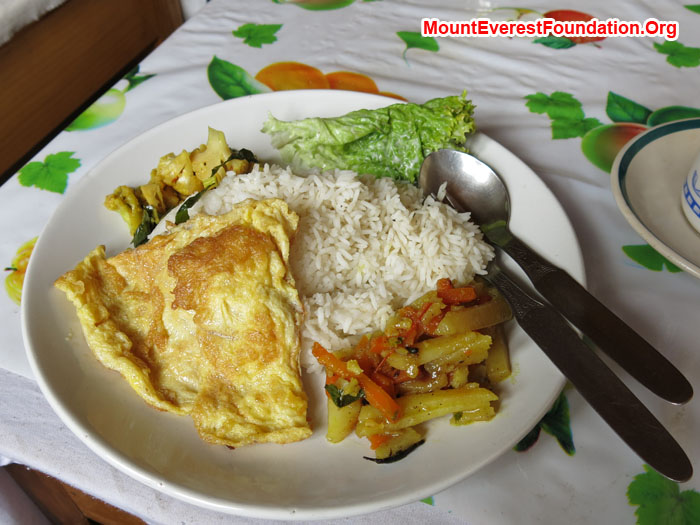 Food prepare by our cook Dorjee. Photo Daniela Milea